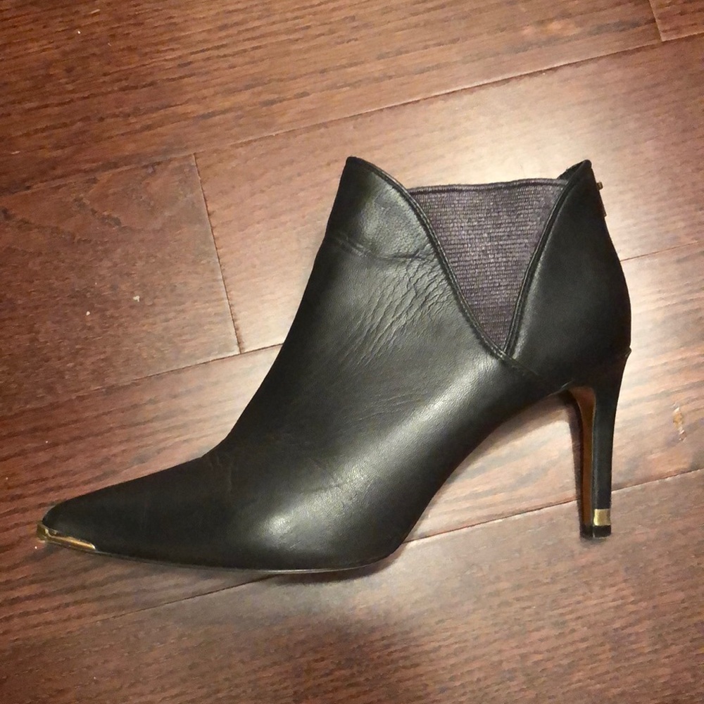 Ted Baker booties size 8